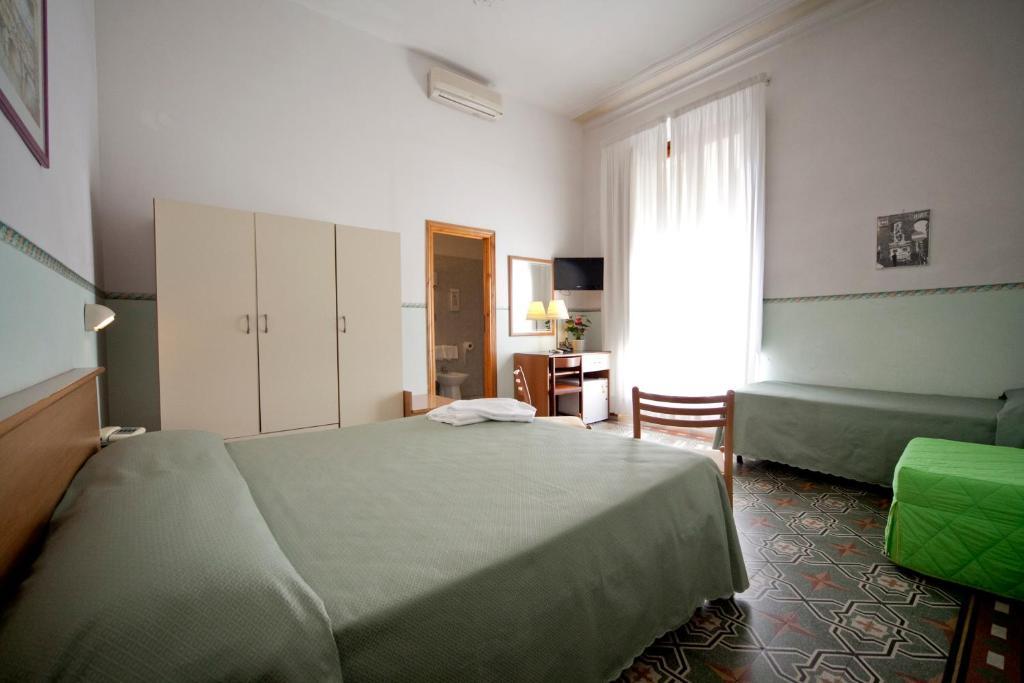 La Belle Epoque Hotel Florence Room photo